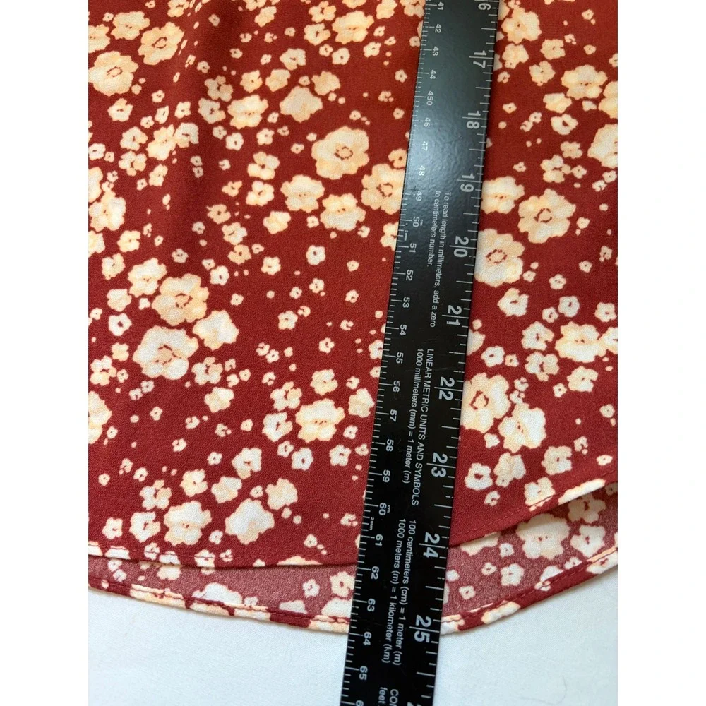 LC Lauren Conrad Floral 2 Piece Set Burgundy‎ Red Top and Skirt Med Large Ditsy